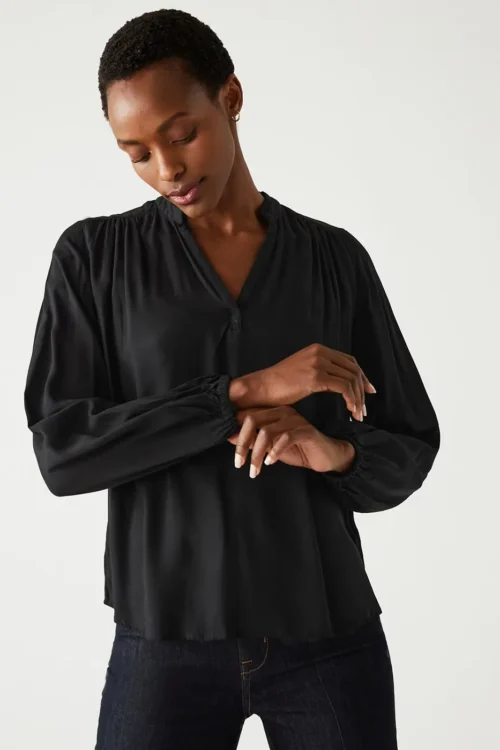 Top with Cuff Sleeves