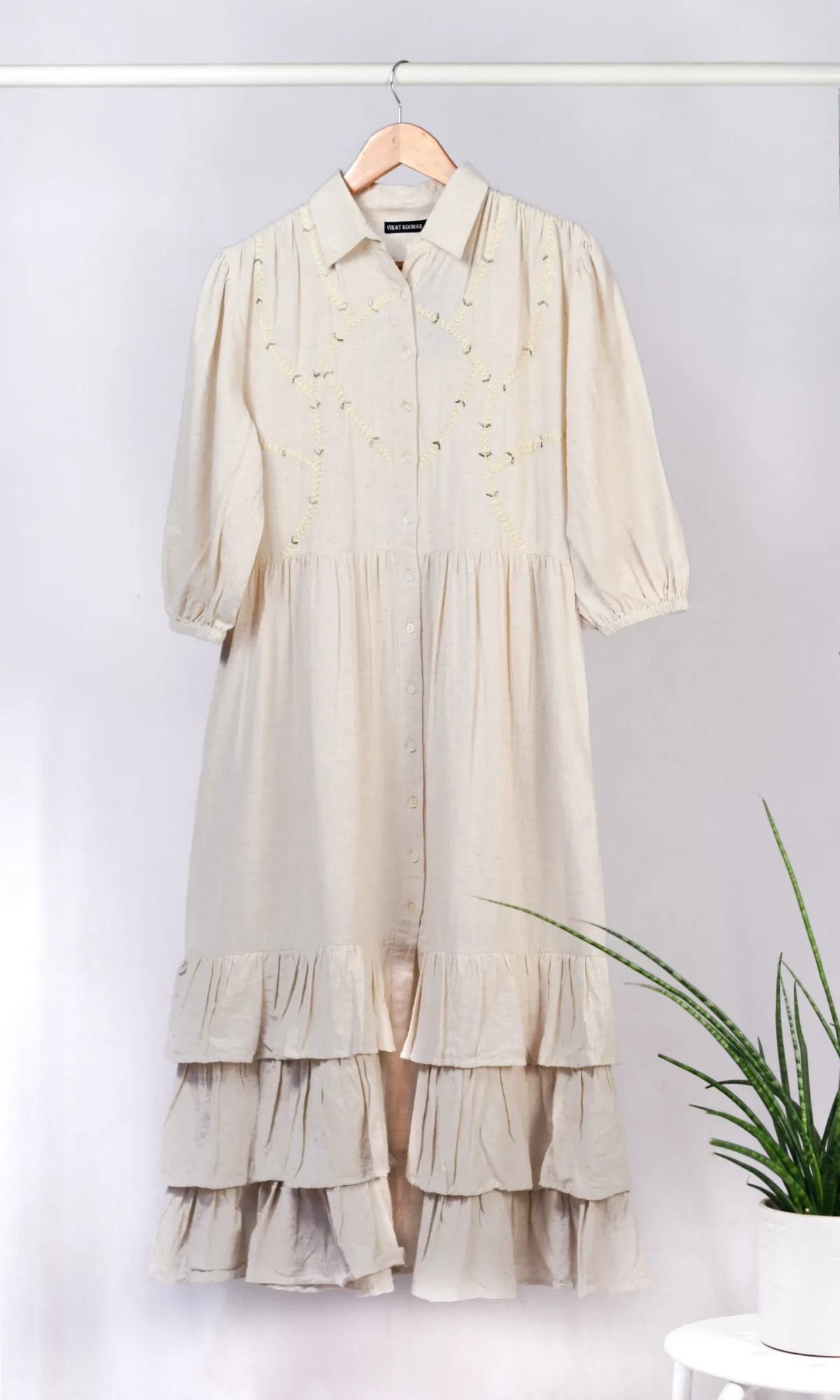 Tiered linen-blend dress